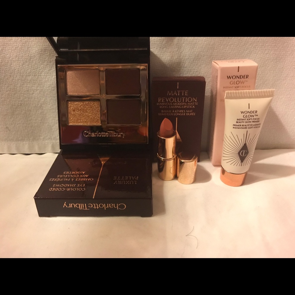 Charlotte Tilbury 3 piece makeup travel set.